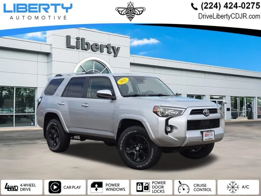 2021 Toyota 4Runner SR5 photo 1