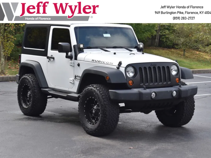 2013 Jeep Wrangler Rubicon photo 1