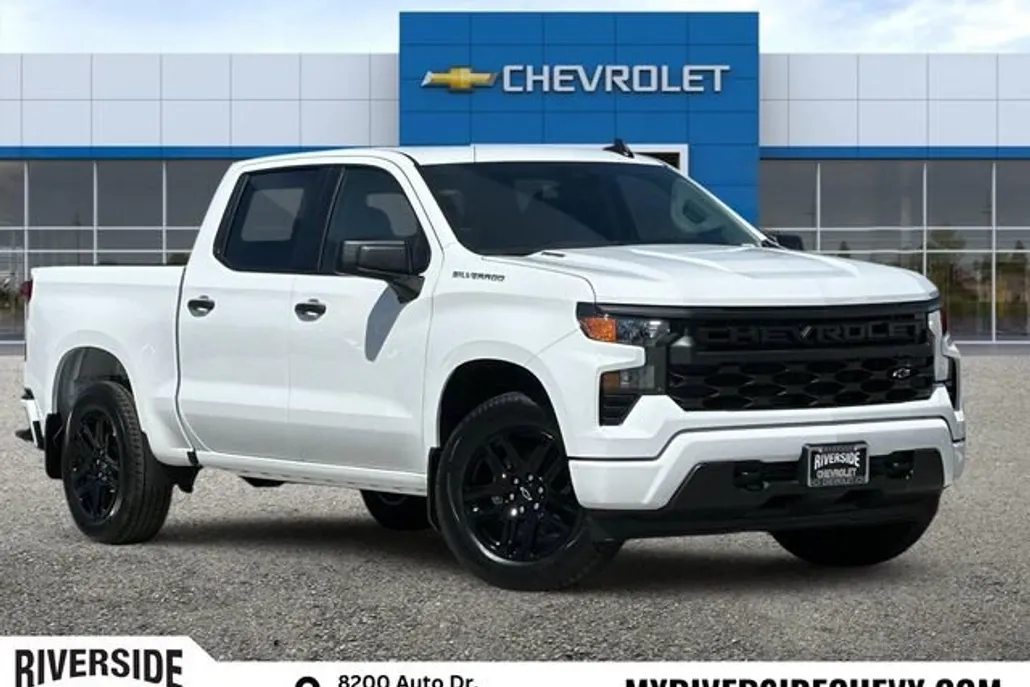 2026 Chevrolet Silverado 1500 Custom photo 1