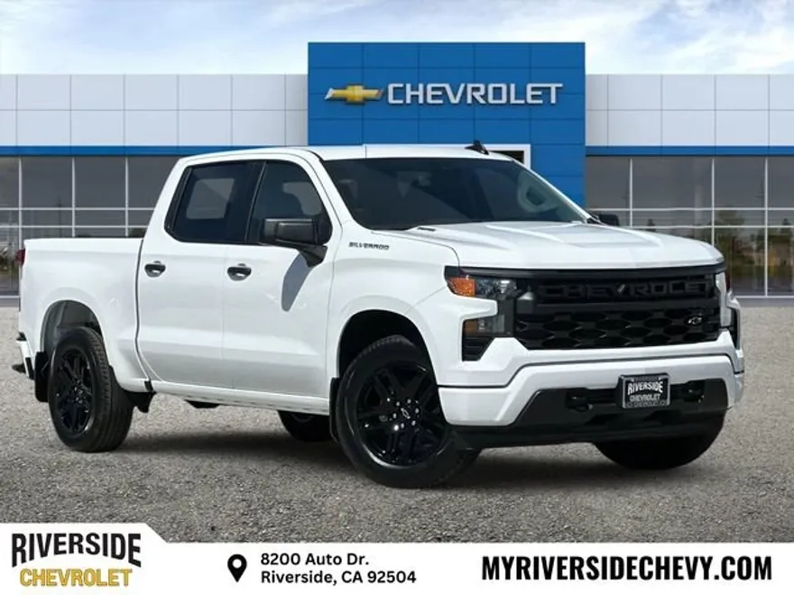 2026 Chevrolet Silverado 1500 Custom photo 1
