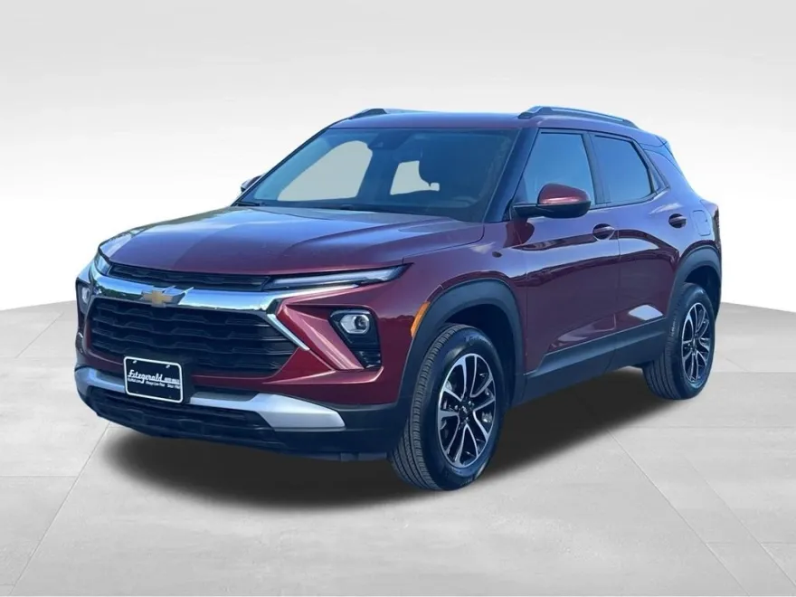 2025 Chevrolet Trailblazer LT photo 1