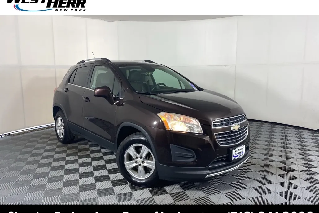 2015 Chevrolet Trax LT photo 1