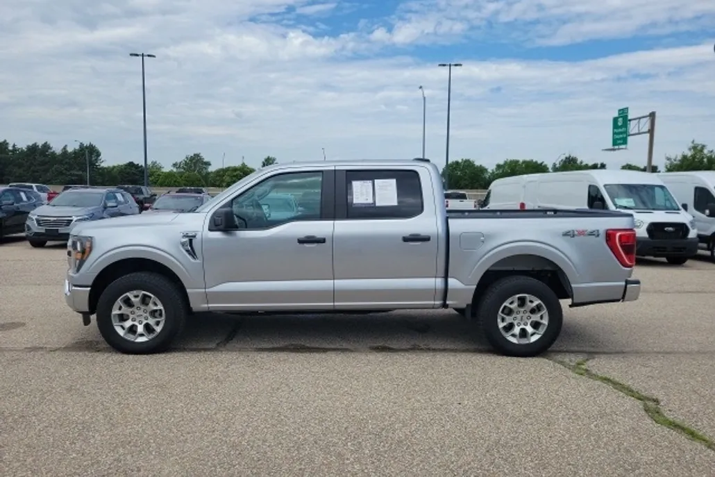 2023 Ford F-150 XLT photo 1