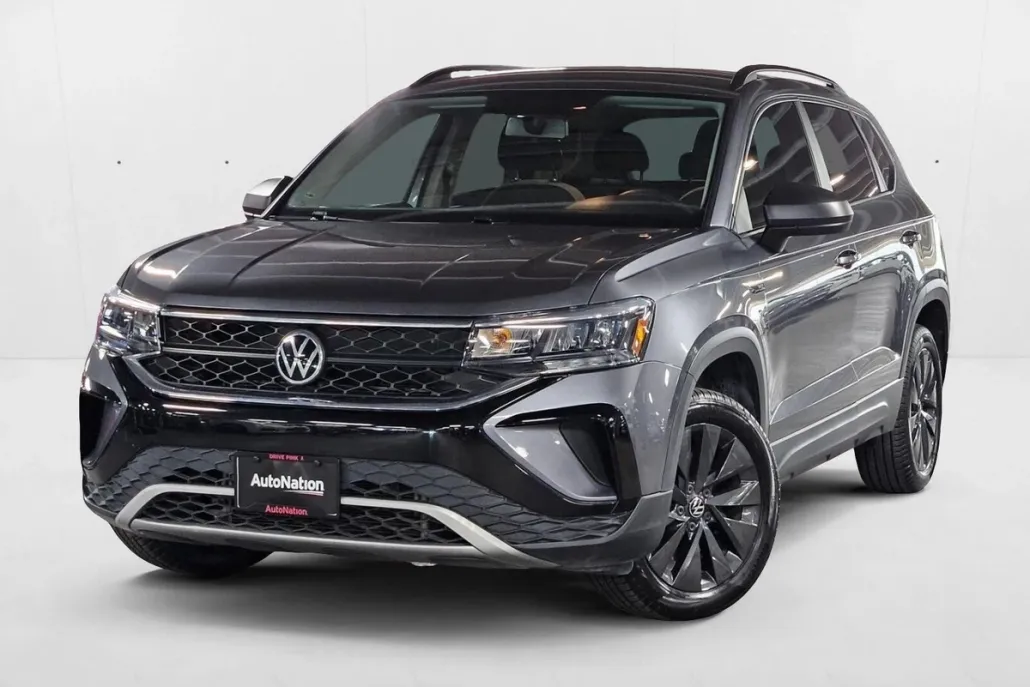 2022 Volkswagen Taos S photo 1