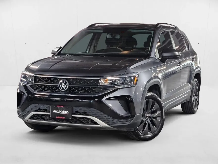2022 Volkswagen Taos S photo 1