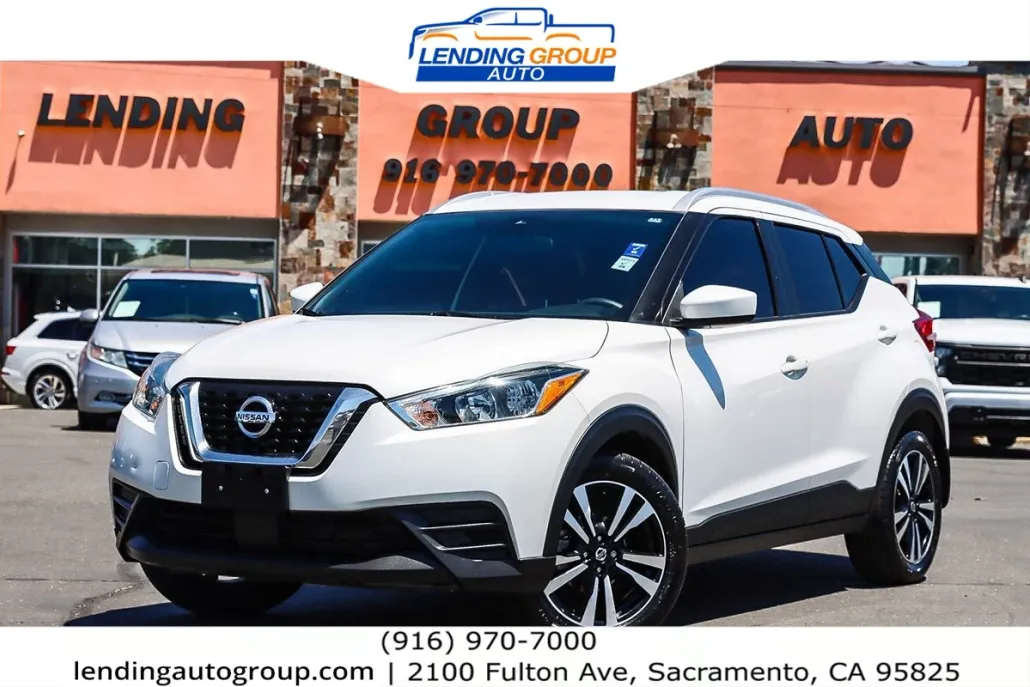 2020 Nissan Kicks SV photo 1