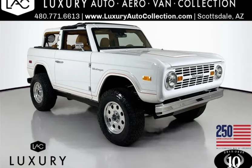 2025 Ford Bronco Badlands photo 1