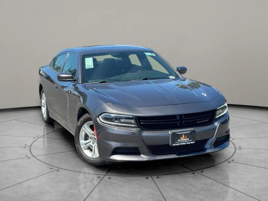 2021 Dodge Charger SXT photo 1