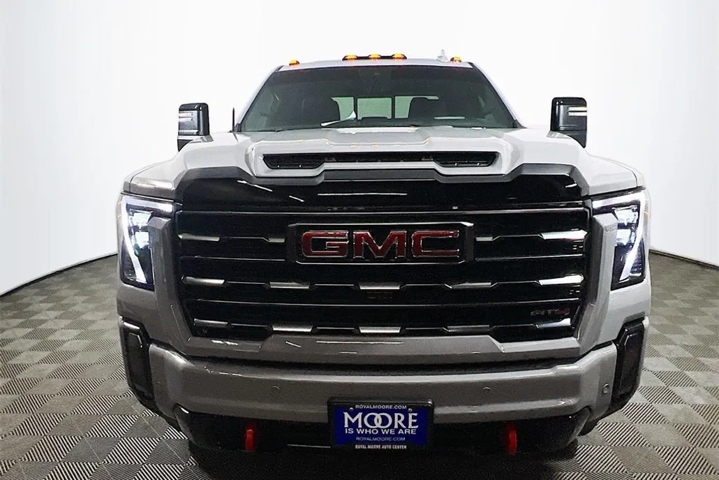 2024 Gmc Sierra HD AT4 photo 1