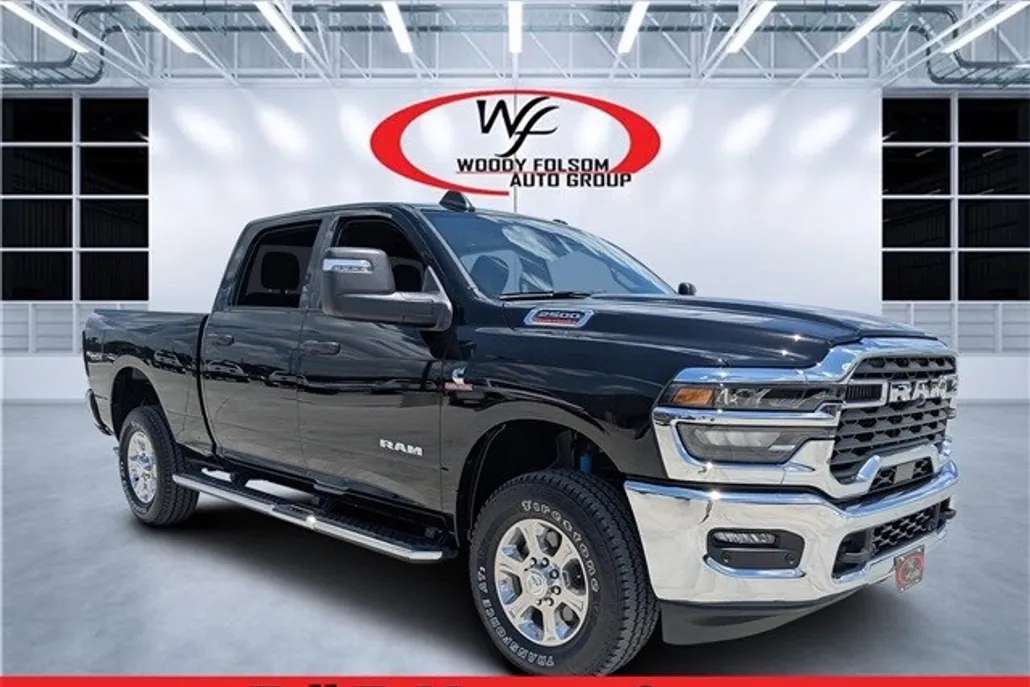 2025 Ram 2500 Big Horn photo 1