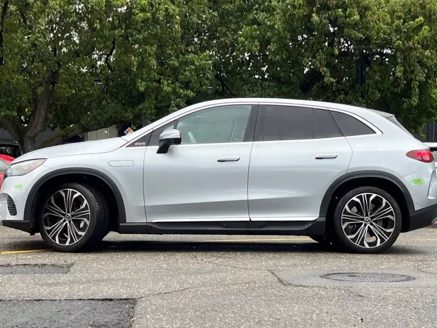 2023 Mercedes Benz EQE SUV 350 4MATIC photo 1