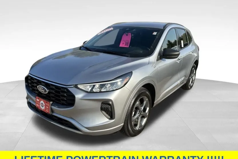 2023 Ford Escape ST-Line photo 1