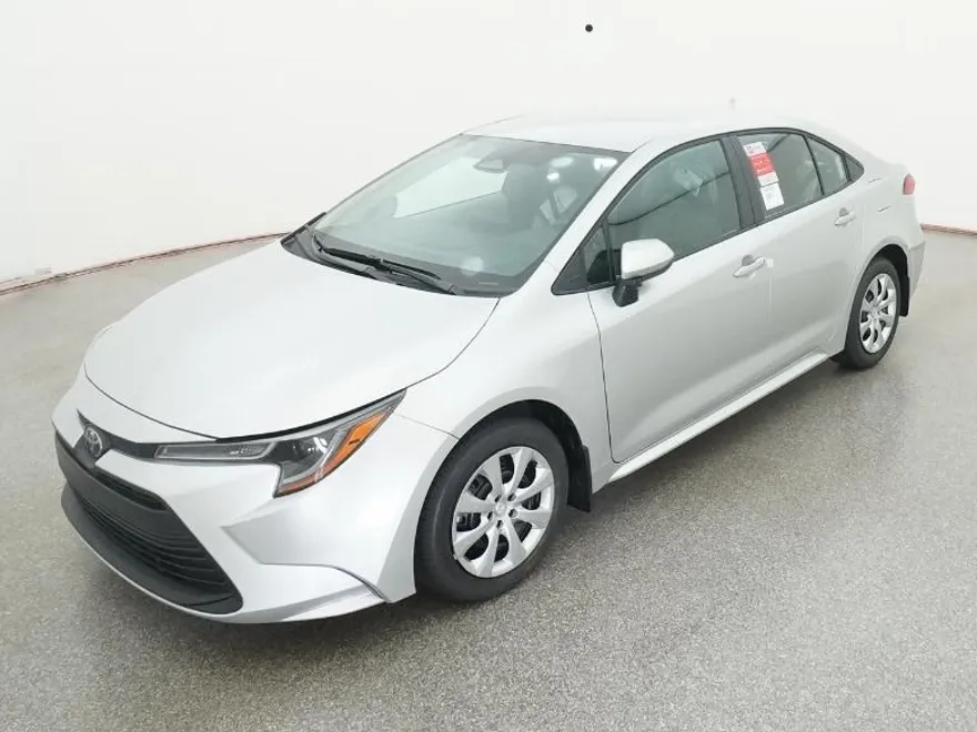 2026 Toyota Corolla LE photo 1