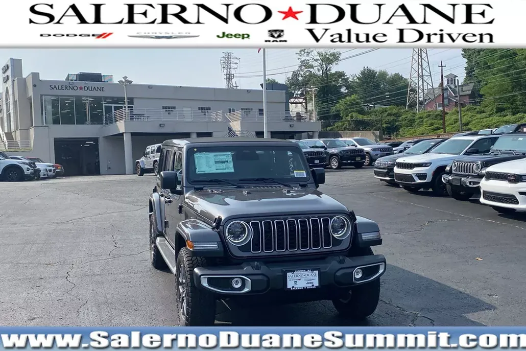 2025 Jeep Wrangler Sahara photo 1