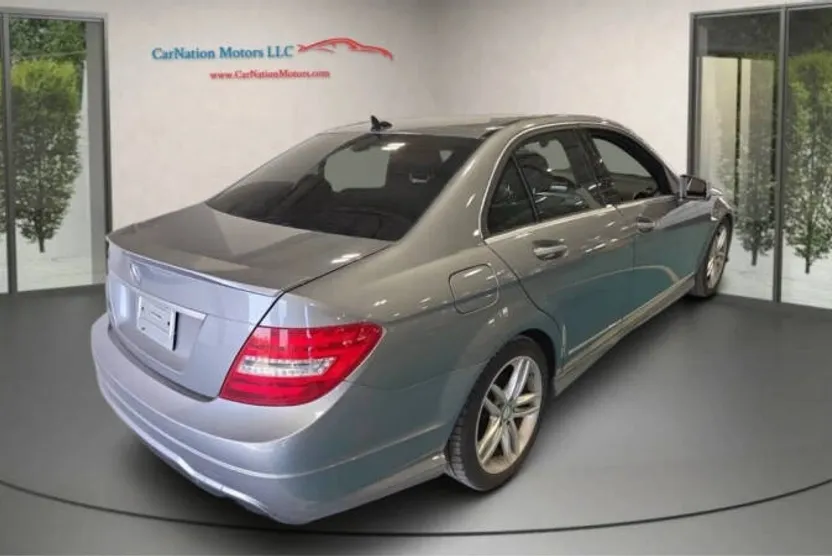 2013 Mercedes Benz C 250 Sport photo 1
