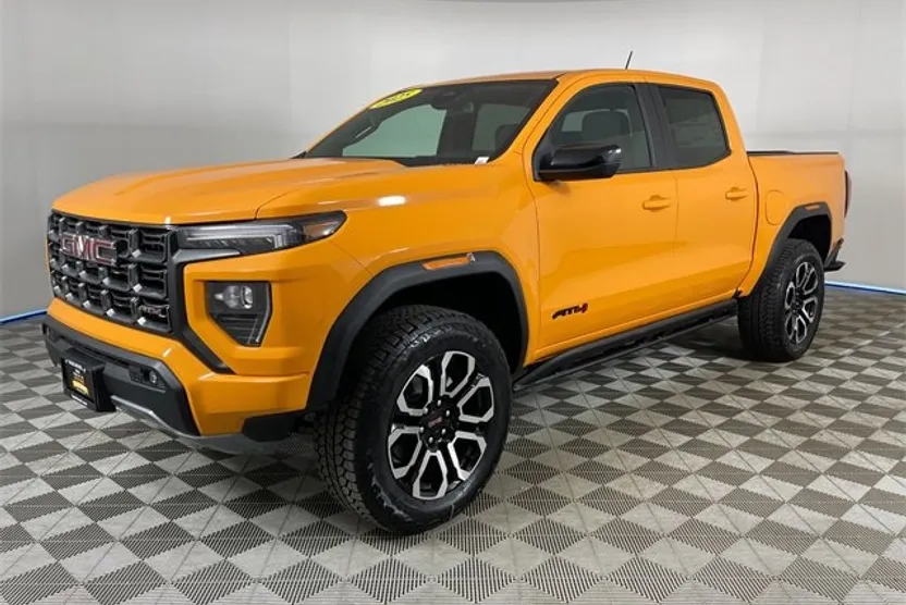 2025 Gmc Canyon AT4 photo 1
