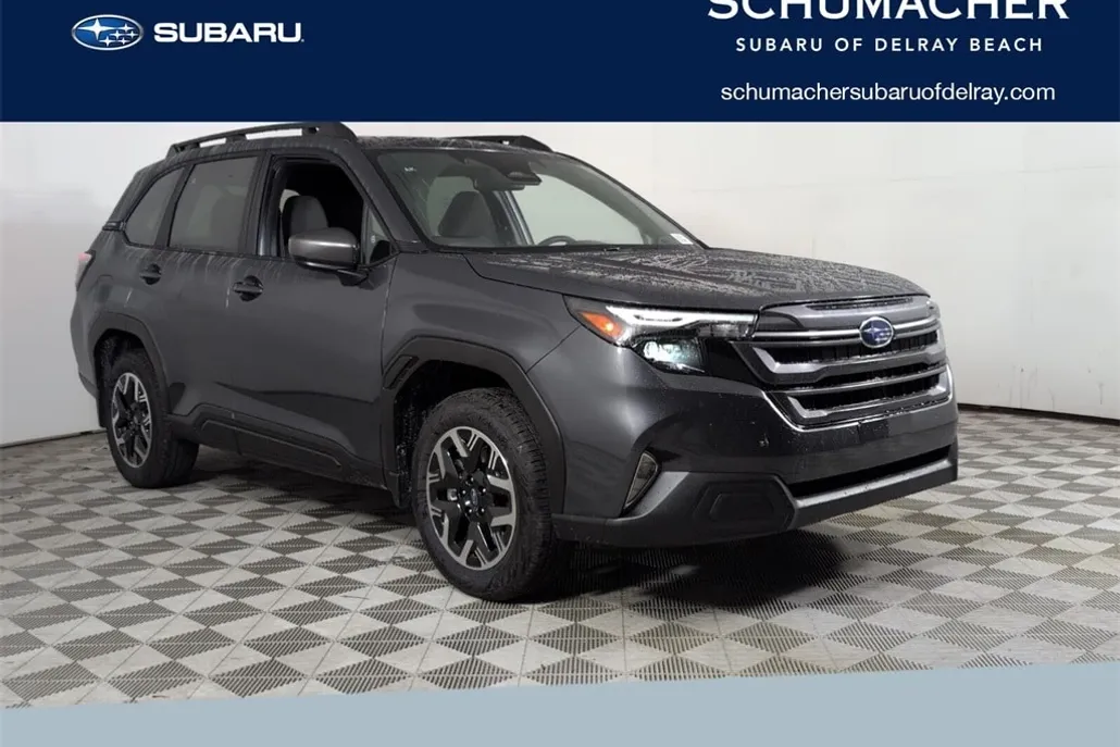 2025 Subaru Forester Premium photo 1