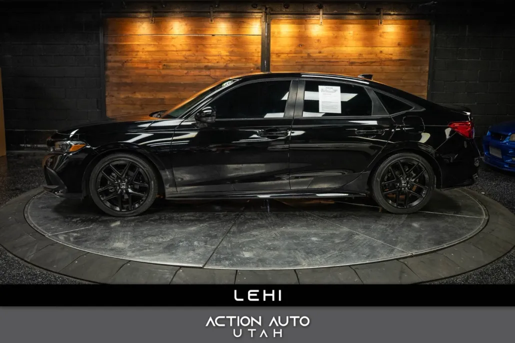 2023 Honda Civic Sport photo 1