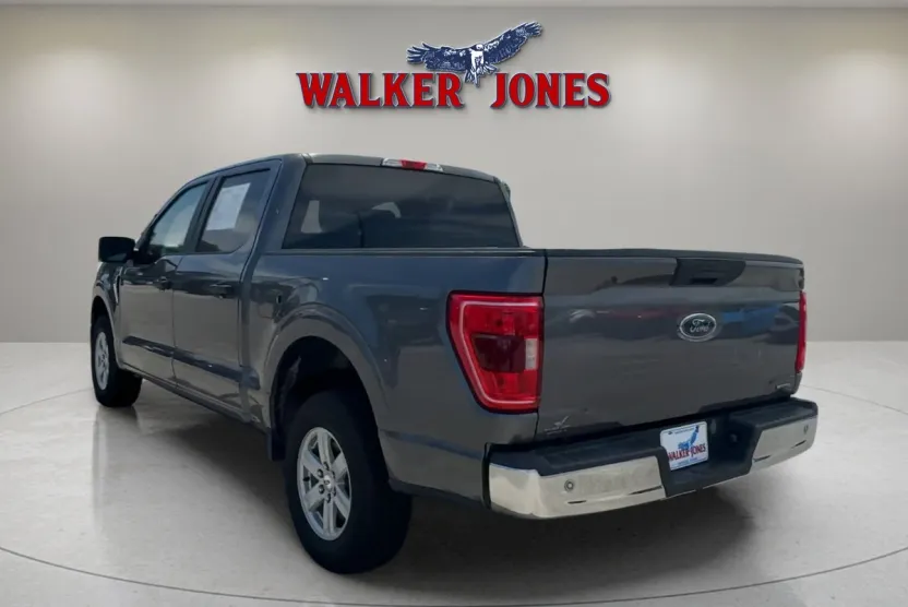 2023 Ford F-150 XLT photo 1