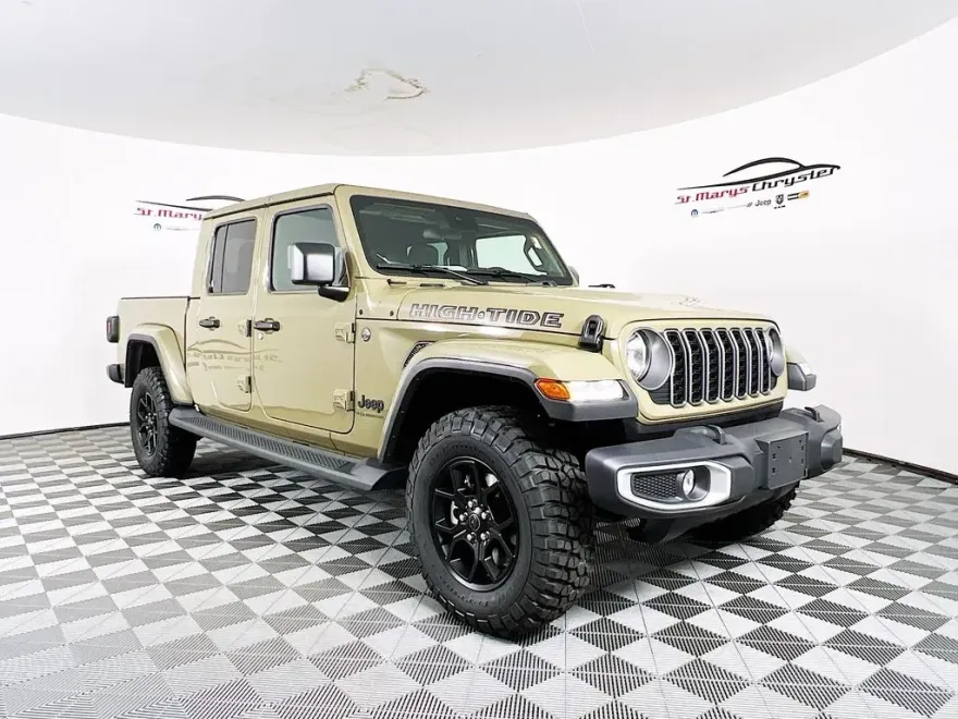 2025 Jeep Gladiator Sport photo 1