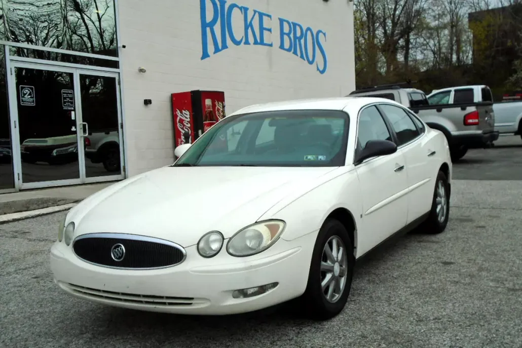 2007 Buick LaCrosse CX photo 1