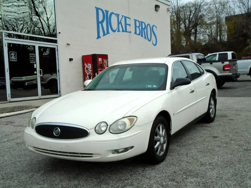 2007 Buick LaCrosse CX photo 1