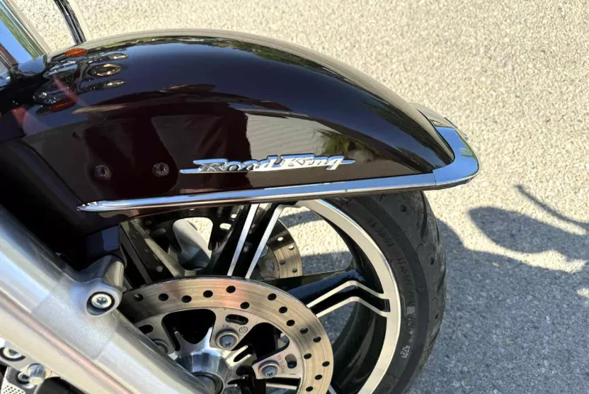 2021 Harley Davidson FLHR photo 1