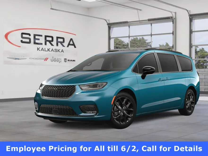 2025 Chrysler Pacifica Limited photo 1