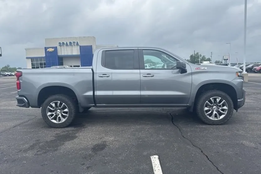 2020 Chevrolet Silverado 1500 RST photo 1