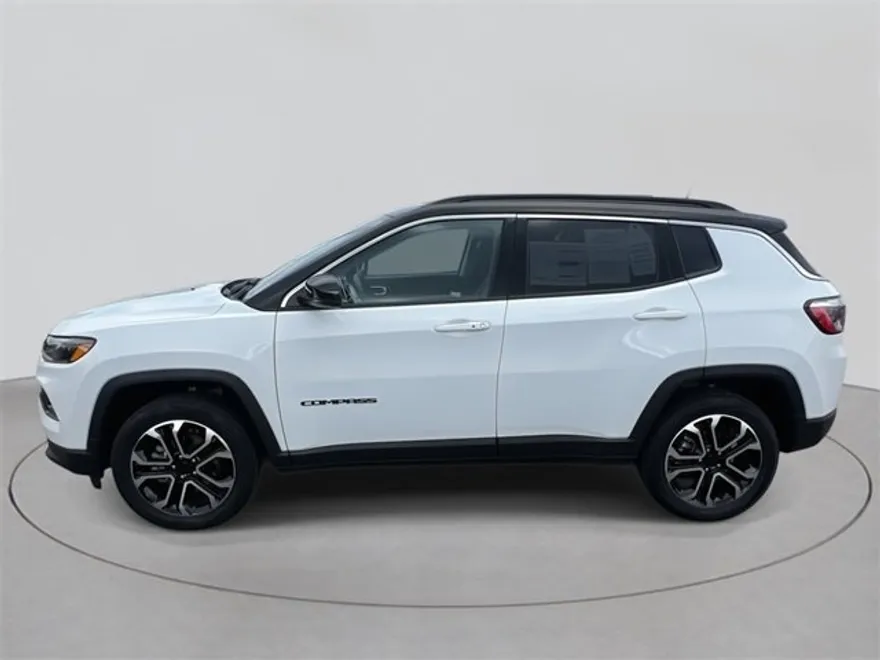 2022 Jeep Compass Limited photo 1