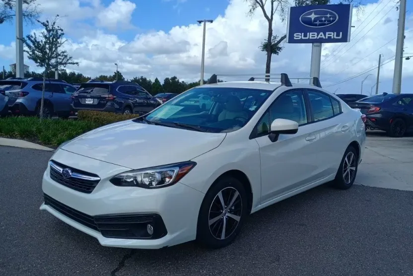 2023 Subaru Impreza Premium photo 1