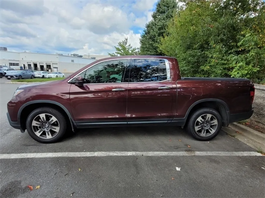 2019 Honda Ridgeline RTL-E photo 1