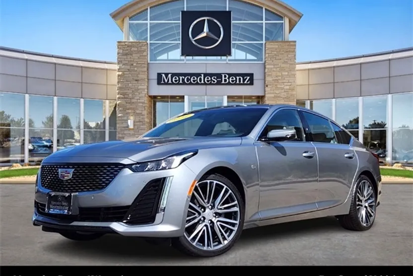 2023 Cadillac CT5 Luxury photo 1