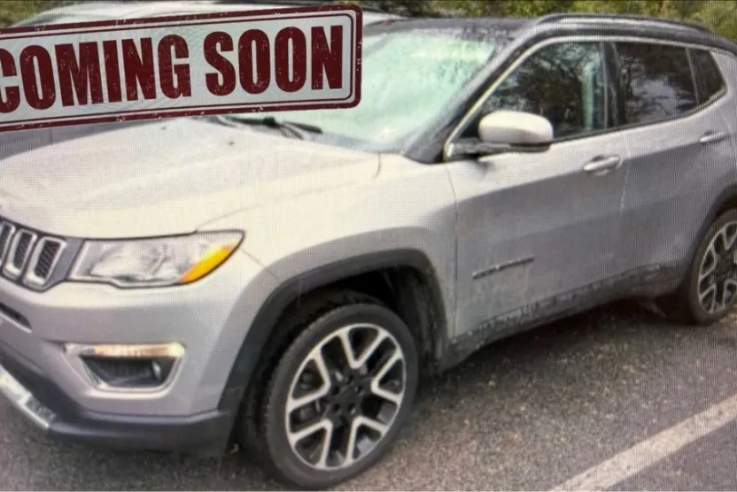 2017 Jeep Compass Limited photo 1