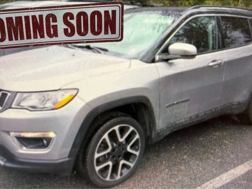 2017 Jeep Compass Limited photo 1