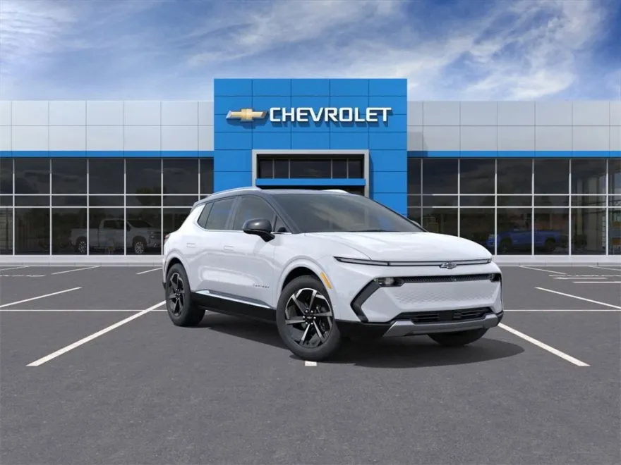 2025 Chevrolet Equinox LT photo 1