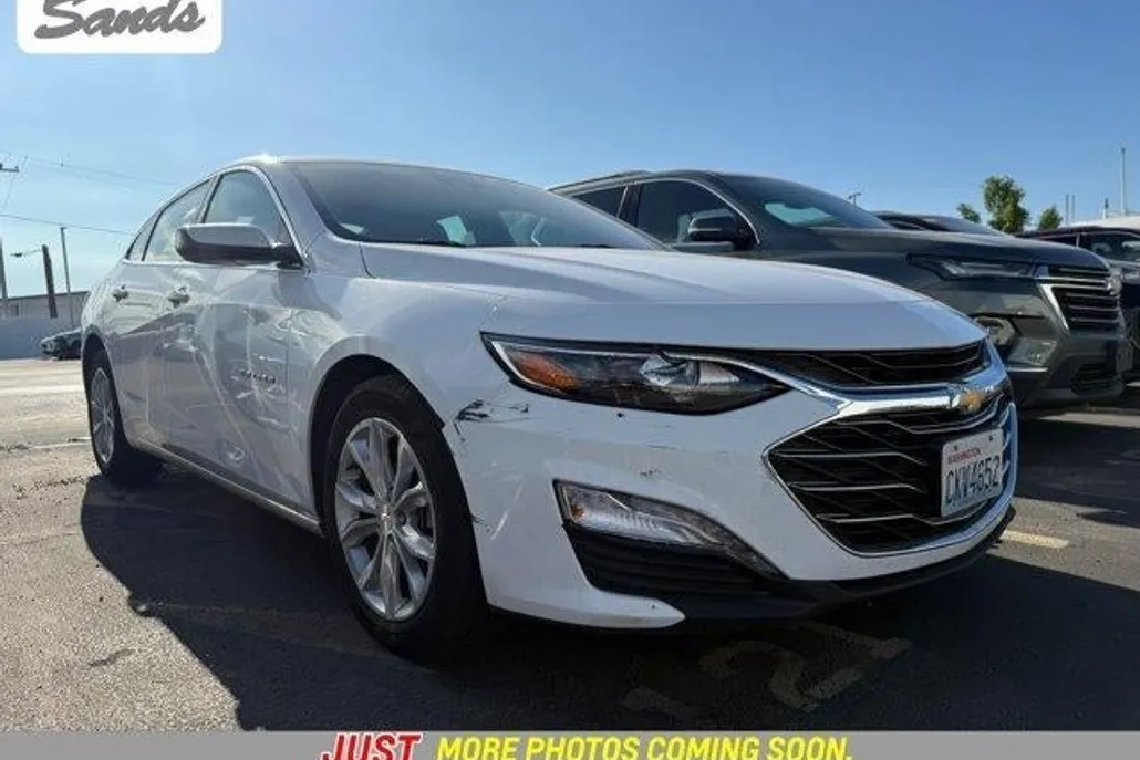 2024 Chevrolet Malibu 1LT photo 1