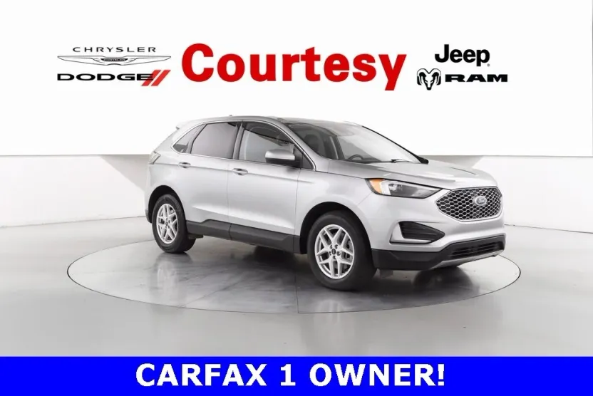 2024 Ford Edge SEL photo 1