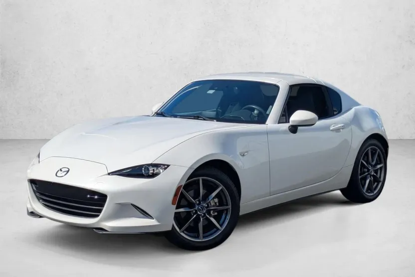 2021 Mazda MX-5 Miata Miata RF Grand Touring photo 1