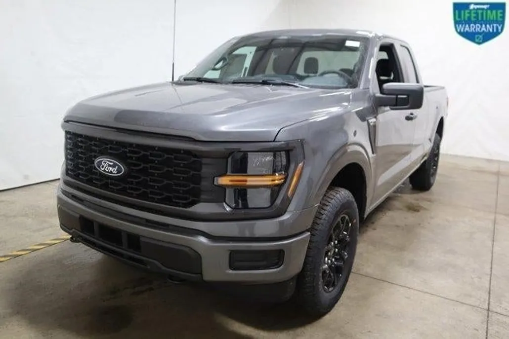 2025 Ford F-150 STX photo 1