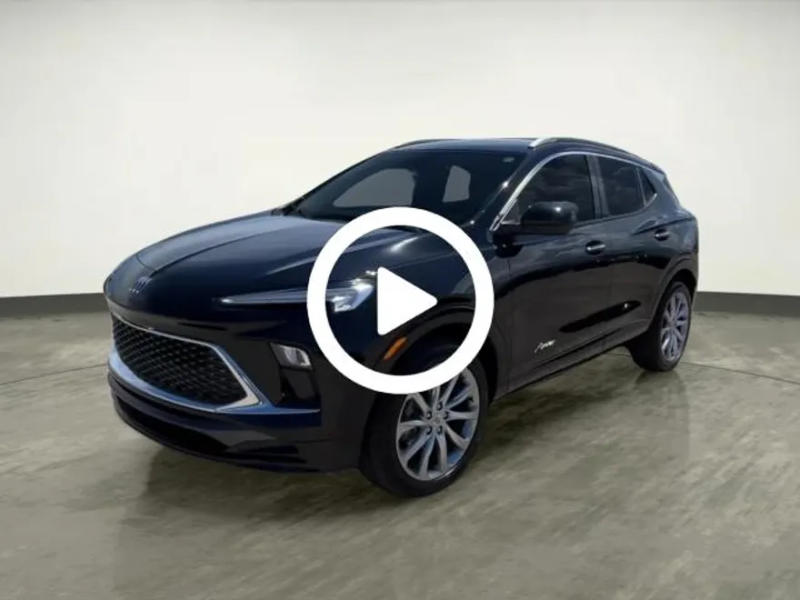 2024 Buick Encore GX Avenir photo 1