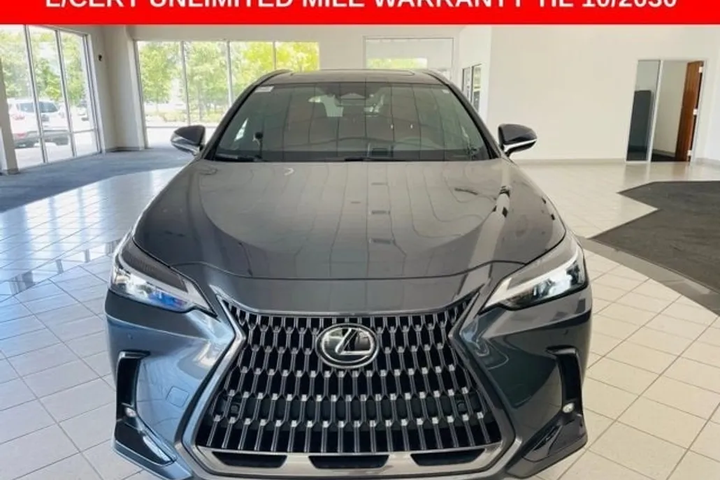 2025 Lexus NX 250 Premium photo 1