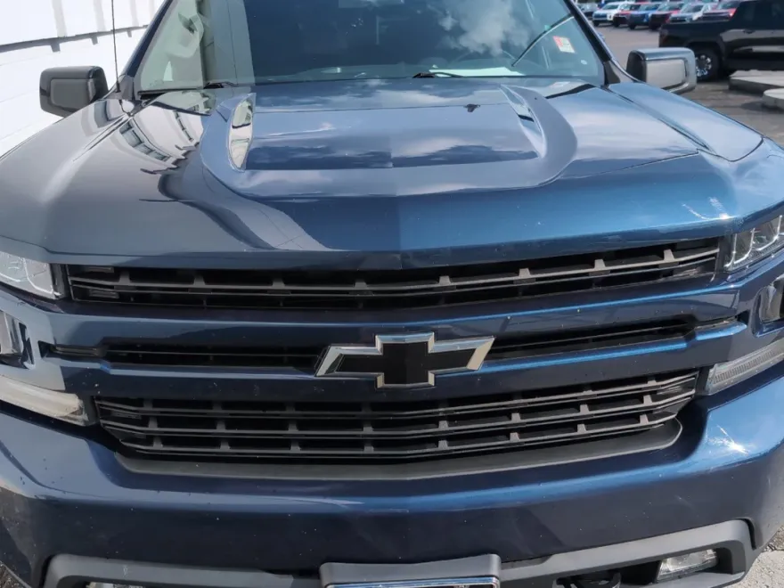 2020 Chevrolet Silverado 1500 photo 1