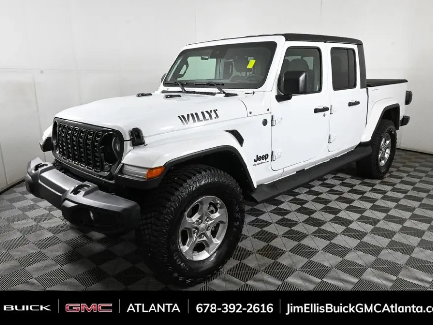 2024 Jeep Gladiator Willys photo 1