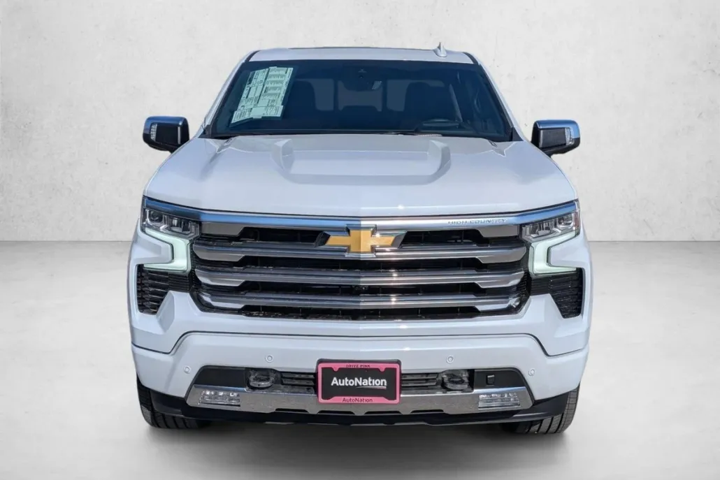 2026 Chevrolet Silverado 1500 High Country photo 1