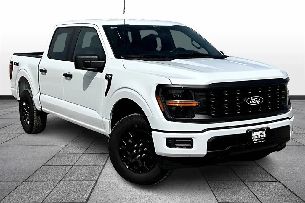 2025 Ford F-150 STX photo 1