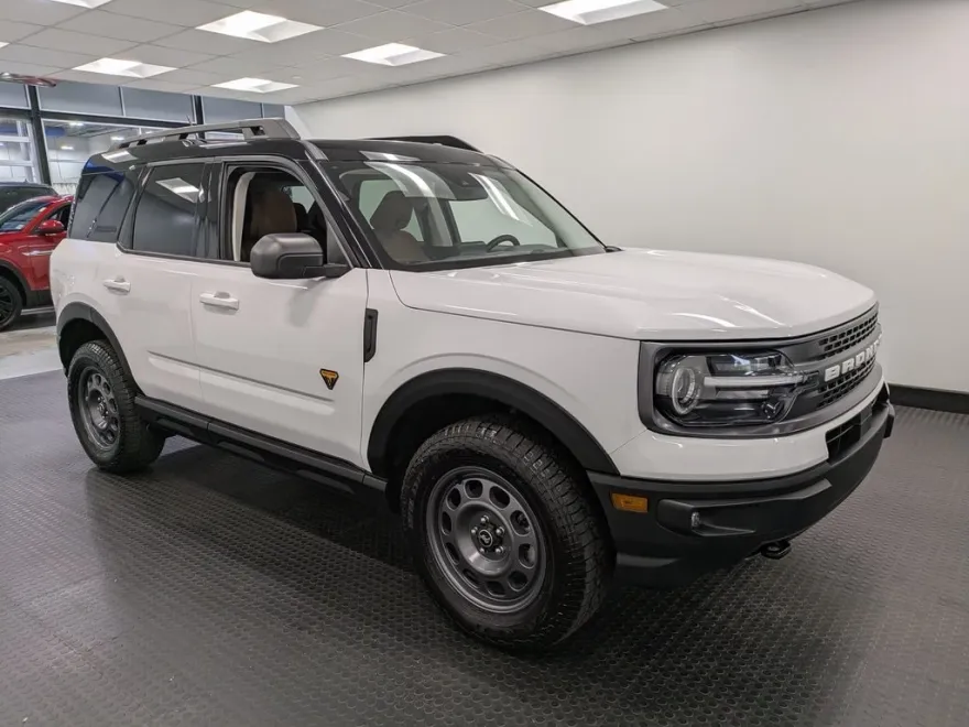 2024 Ford Bronco Sport Badlands photo 1