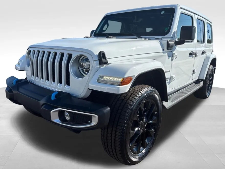 2022 Jeep Wrangler Unlimited Sahara 4xe photo 1