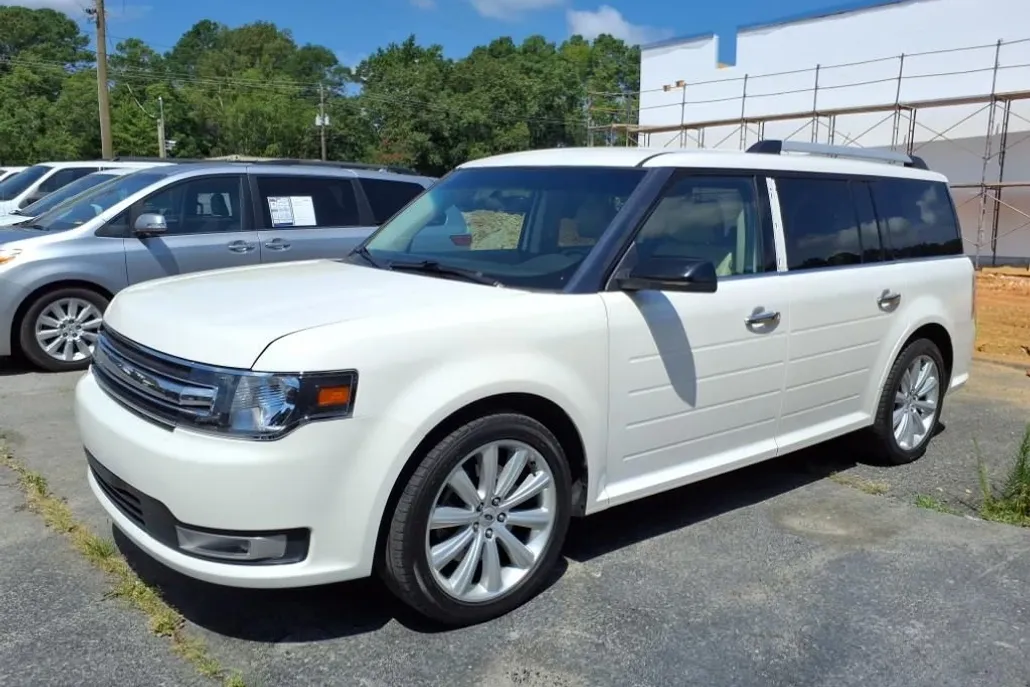 2016 Ford Flex SEL photo 1