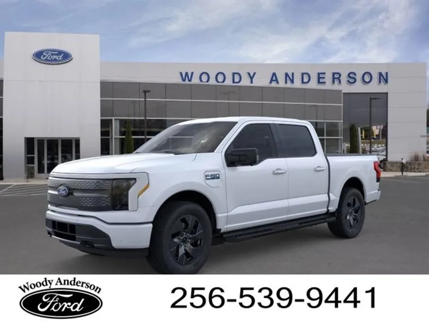 2025 Ford F-150 Lightning photo 1